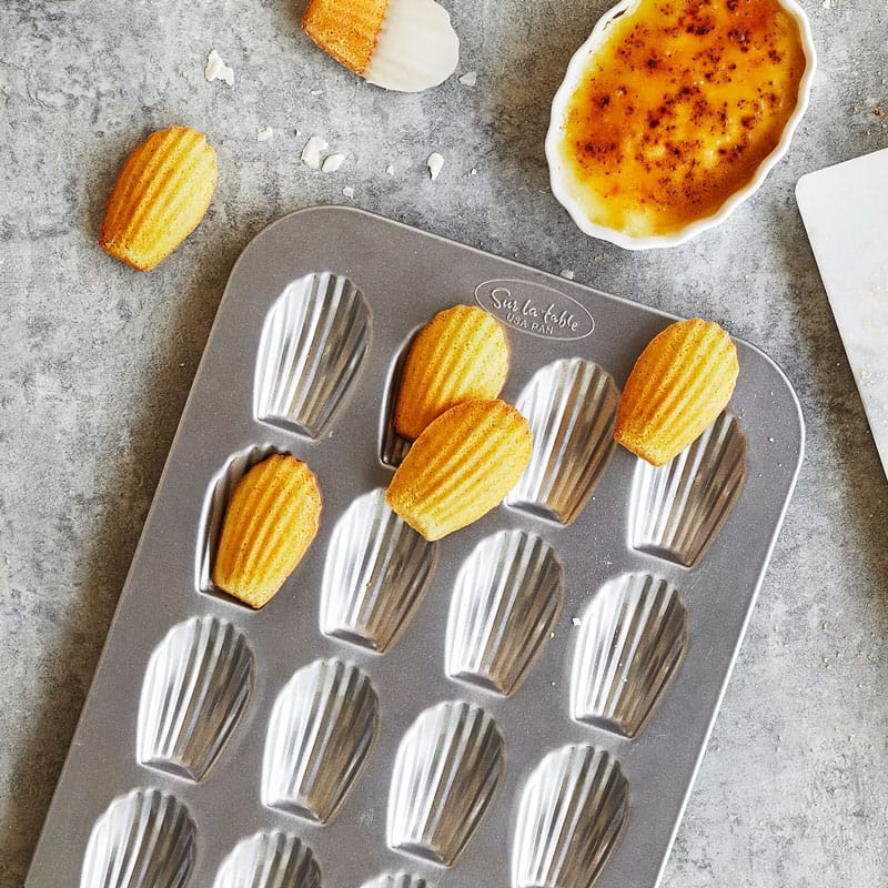 madeleine pan kue pukis