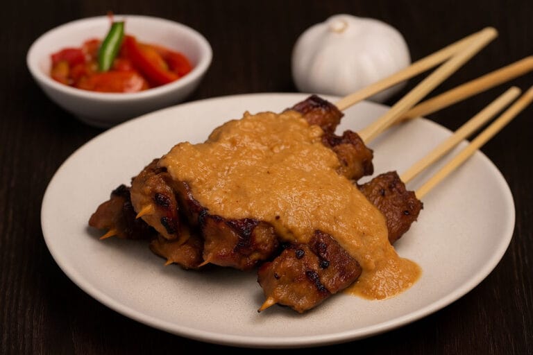sate makassar
