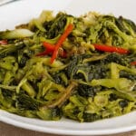 sauteed papaya flowers tumis bunga pepaya