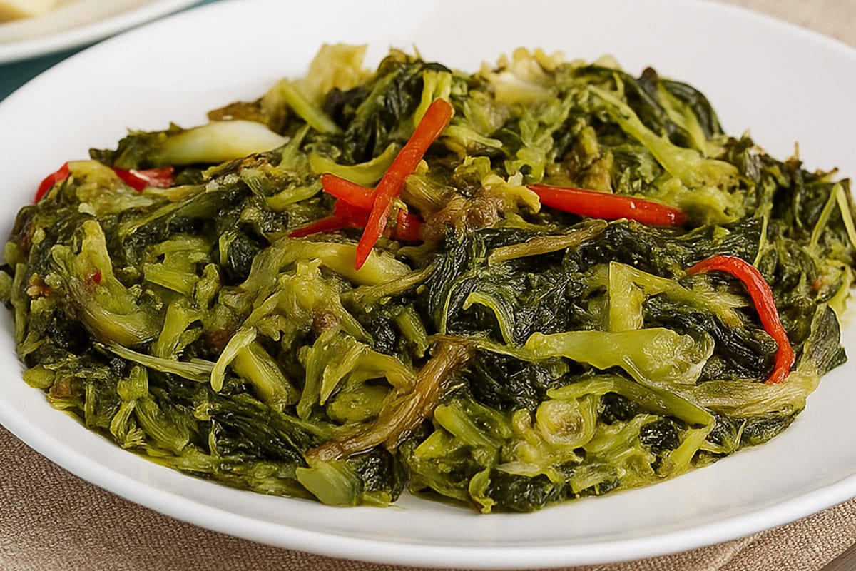 sauteed papaya flowers tumis bunga pepaya