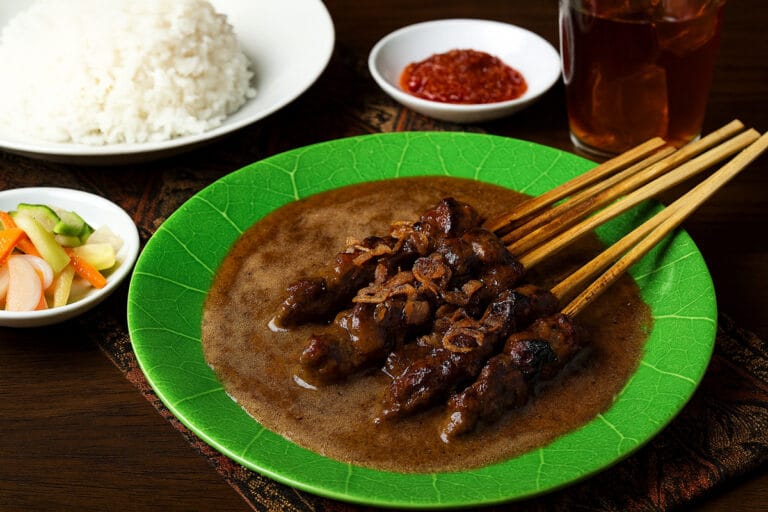 sate torpedo kambing