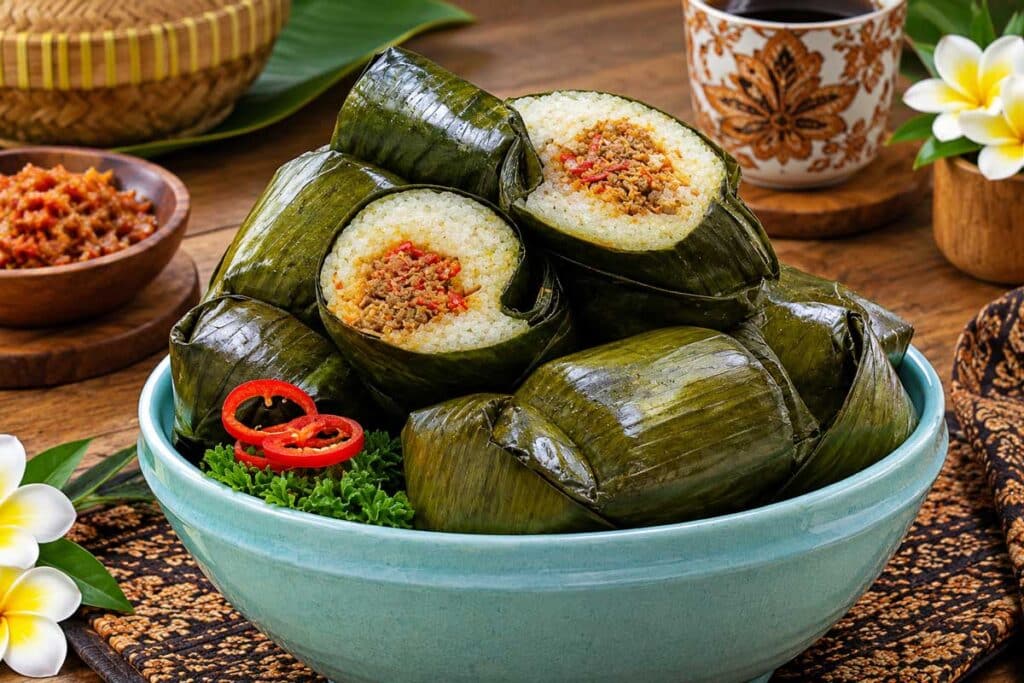 Authentic Lontong Daging: A Complete Guide to Indonesia’s Savory Stuffed Rice Cakes - Authentic Indonesian Recipes & Culinary History